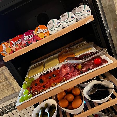 Boutique Suites Joyce Medulin With Free Parking 외부 사진