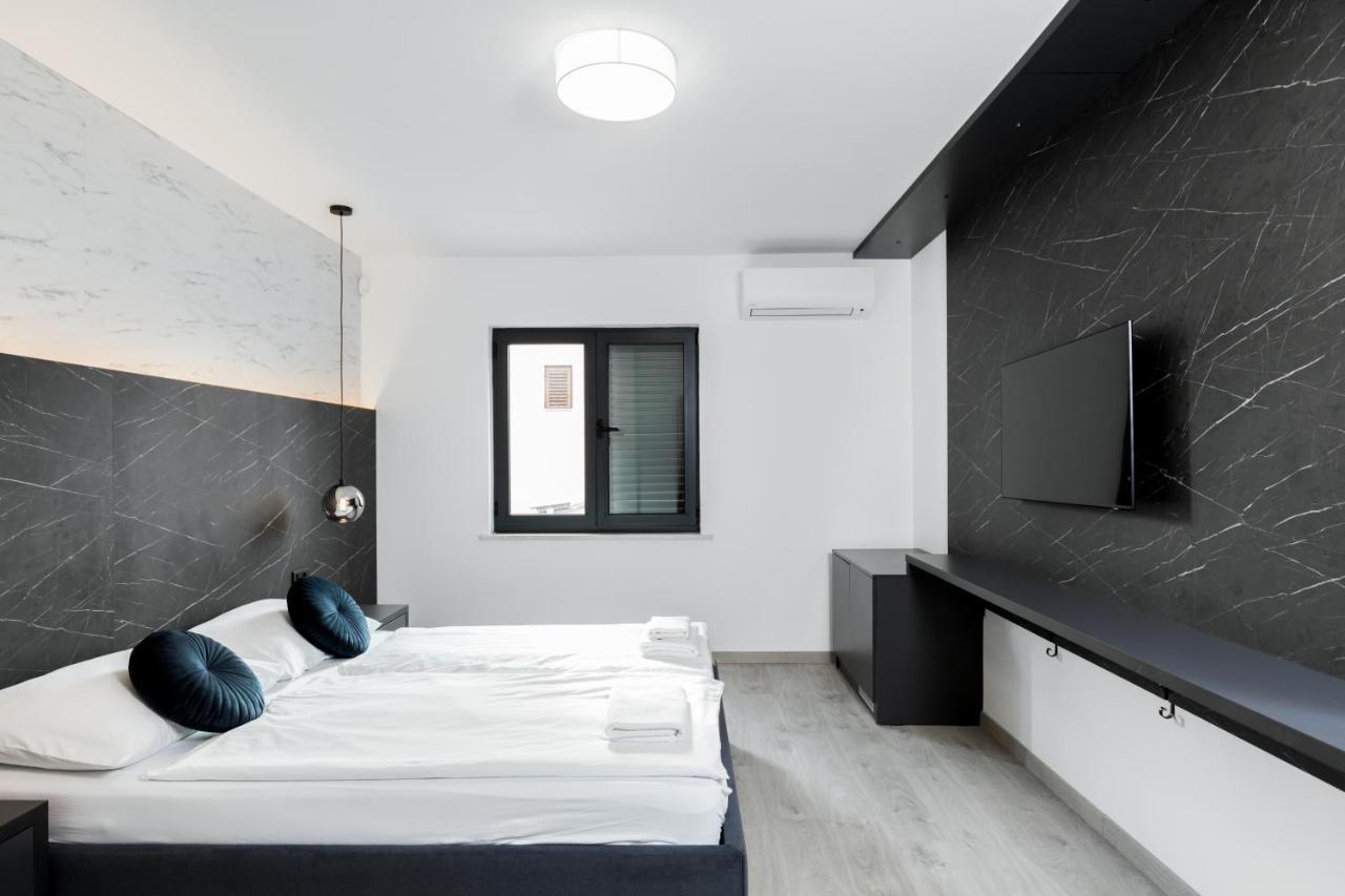 Boutique Suites Joyce Medulin With Free Parking 외부 사진