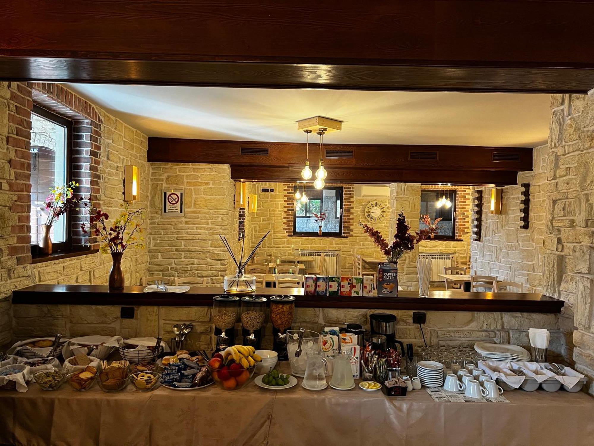 Boutique Suites Joyce Medulin With Free Parking 외부 사진